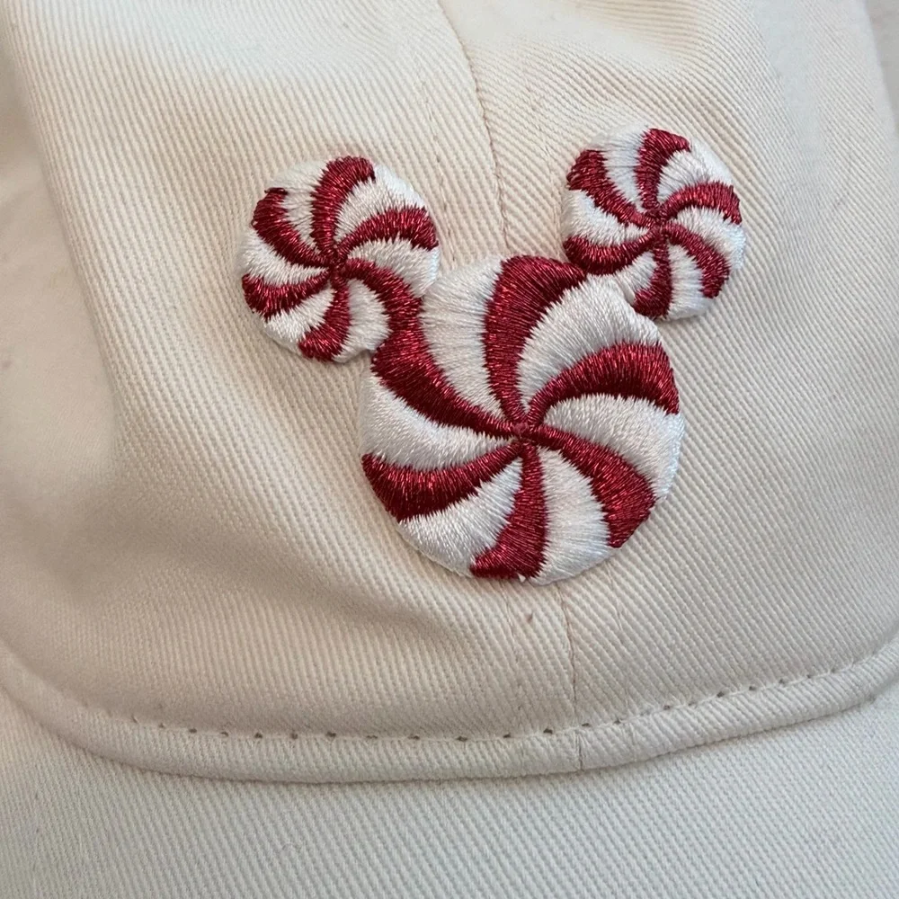 Disney Parks Disneyland Mickey Icon Peppermint Swirl Cream Hat Cap‎ One Size